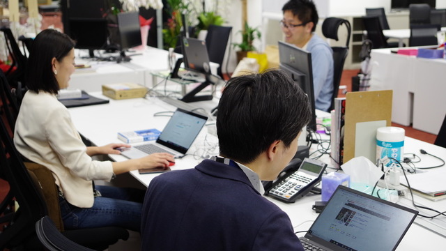 株式会社ネクストベース