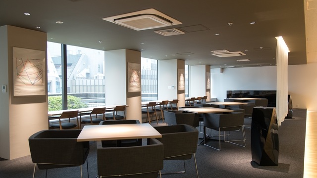 株式会社D2C R