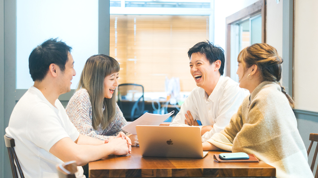 株式会社コーナー