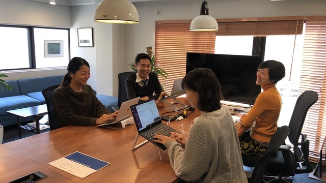 株式会社ローンディール