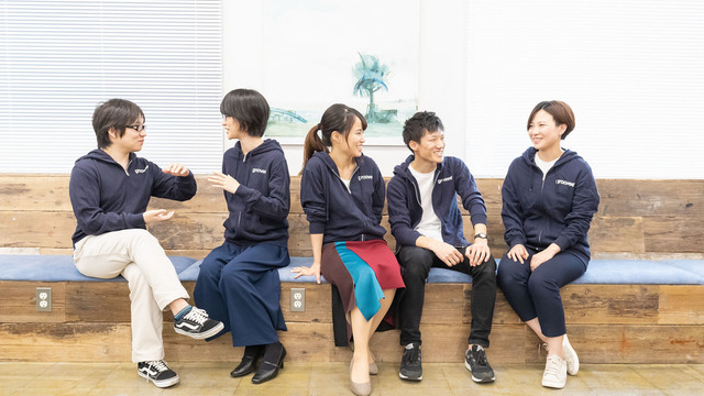 株式会社grooves