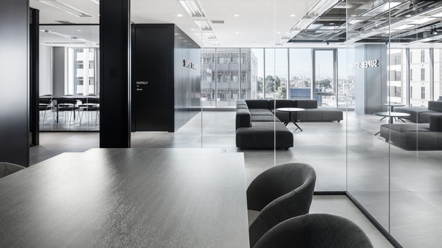 株式会社SUPER STUDIO