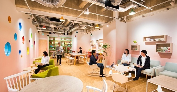 「モノ」ではなく、「ワクワクする体験」を対価にする社会へ。人材育成や制度設計から事業を支える【人材開発(リーダー候補)】《東証一部上場・残業月20時間程度・ママ社員活躍中》