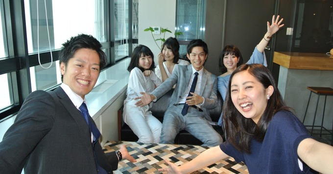 【履歴書不要!】《「成長×安定」の環境で、あなたの”変わりたい”を応援します!》 13期連続増収増益中★オフィスからお客様を支えるCS募集! ◎未経験歓迎/完全週休二日制/転勤なし/残業少なめ