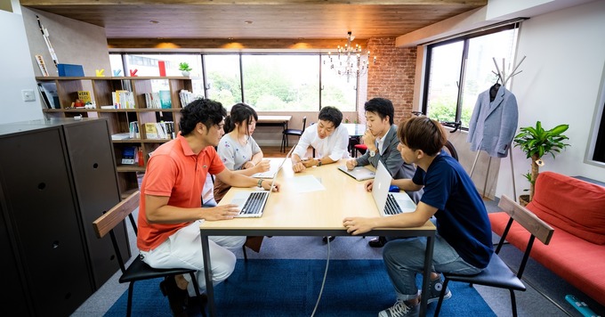 カスタマーサクセス「数字達成や新規開拓だけを追い求める?営業からのキャリアチェンジ!」