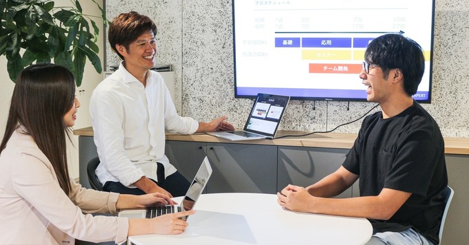 【Webマーケティング/あなたの経験を活かしてみませんか?】プログラミングスクール「TECH::CAMP」のマーケティング戦略をお任せします!幅広いスキルを身に着けたい方必見!