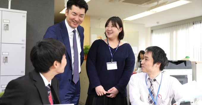 【第二新卒】ITエンジニアに興味ある方大募集・業務拡大のため!未経験歓迎!研修制度充実!