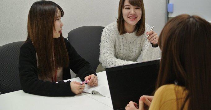 【未経験OK/採用アシスタント職】有名CMやミュージックビデオ制作会社での採用アシスタント業務をお任せします☆土日祝休み(年間休日120日以上)☆服装自由で働きやすい環境☆