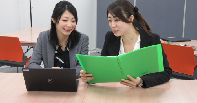 【未経験大歓迎】事務管理スタッフ/パート・アルバイトスタッフをまとめる仕事!/残業20h以内/正社員登用制度有り!