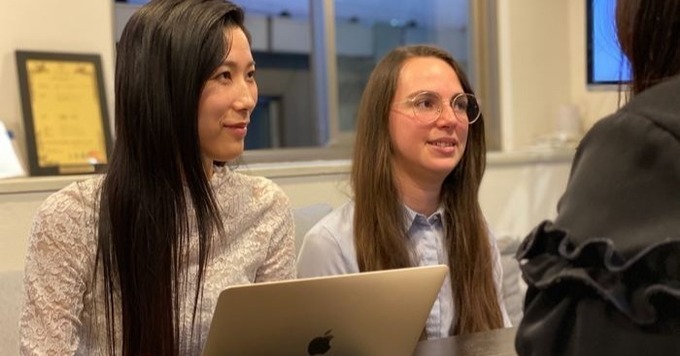 【特許取得済みのクラウドサービス/女性視点を活かしたコンサルティング営業】SaaS・AI開発企業/多国籍なメンバーでフラットな社風