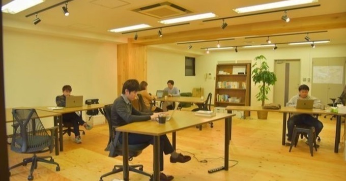 時給2000円浜松町で働くユーザーと企業サポート業務