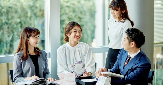 ※法人営業経験者募集!「結婚式場で結婚式以外の売上を作る!」【営業戦略ディヴィジョン レストラン部門】販促、広告宣言、商品設計、オペレーション構築、マーケティングも学べます
