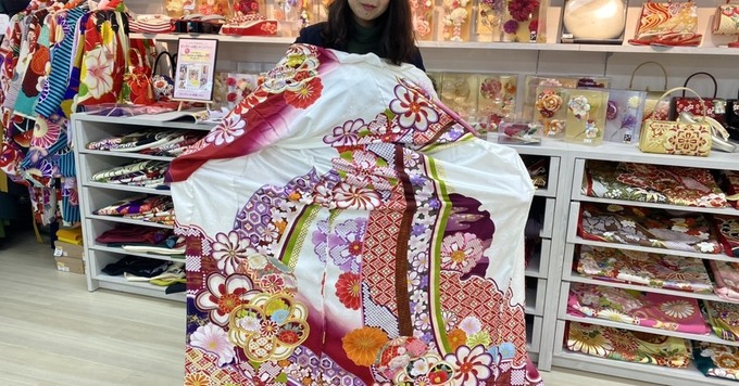 振袖コーディネーター 人生に一度のハレの日をプロデュースするお仕事です Ond Libzcareer リブズキャリア